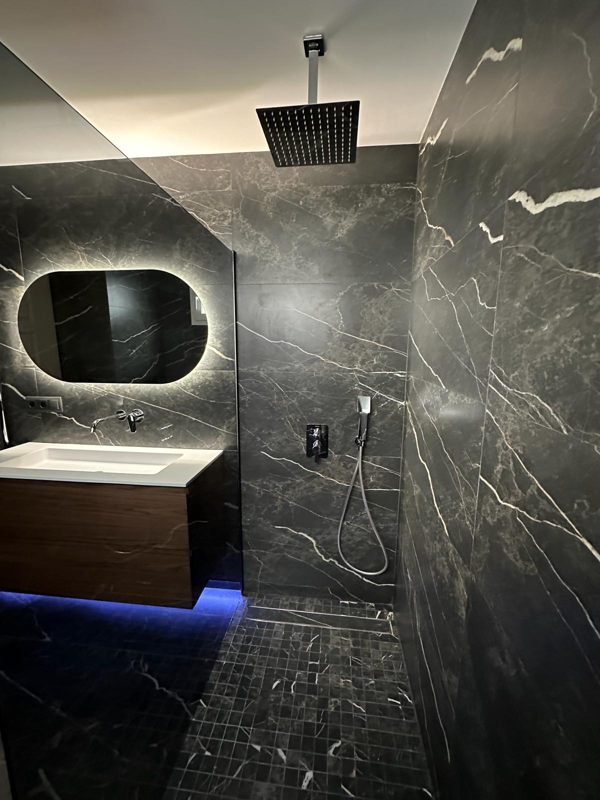 Azulejos para ducha modernos inspiracion Tarin Gil