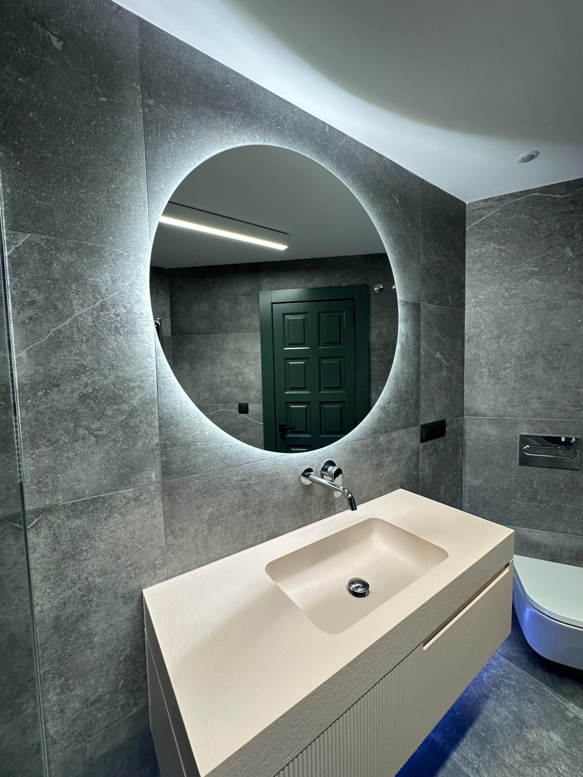 Mueble de baño y espejo retroiluminado led Tarin Gil
